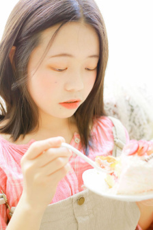 父在我写作业时玩我